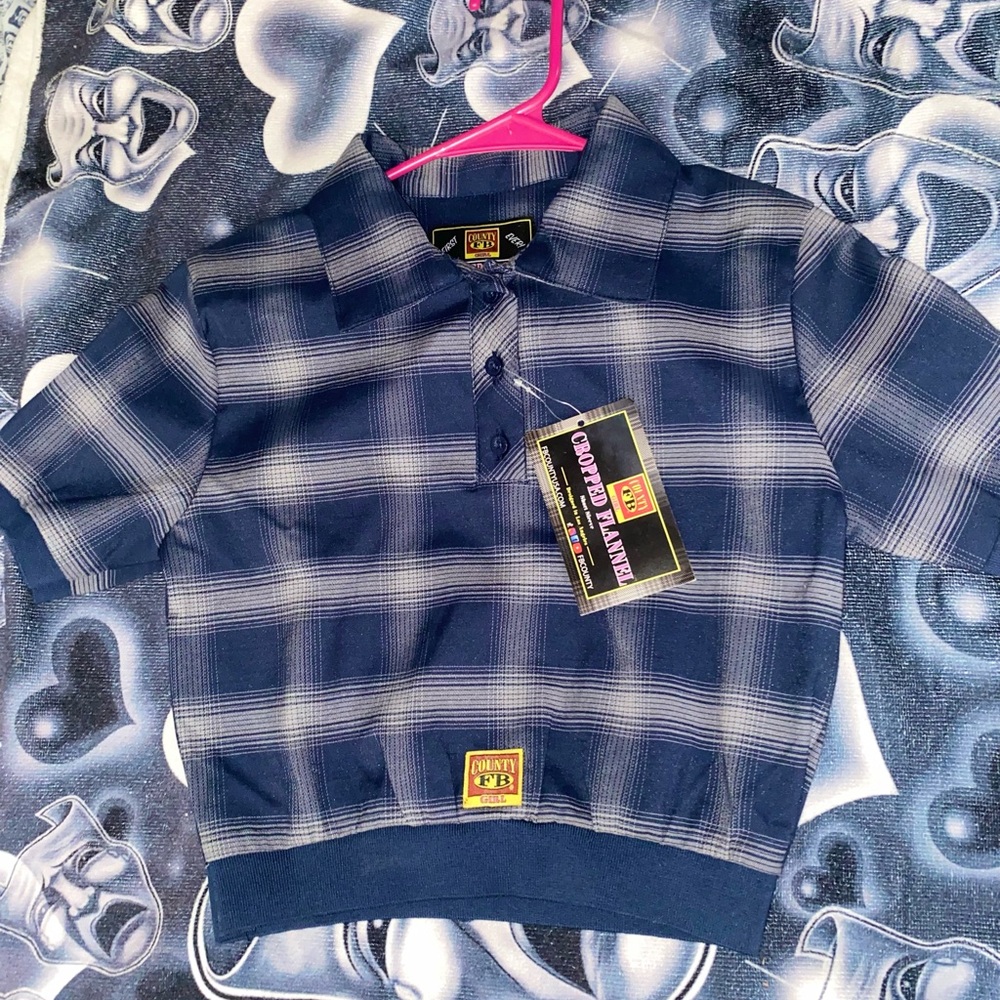 FB County short sleeve flannel crop top